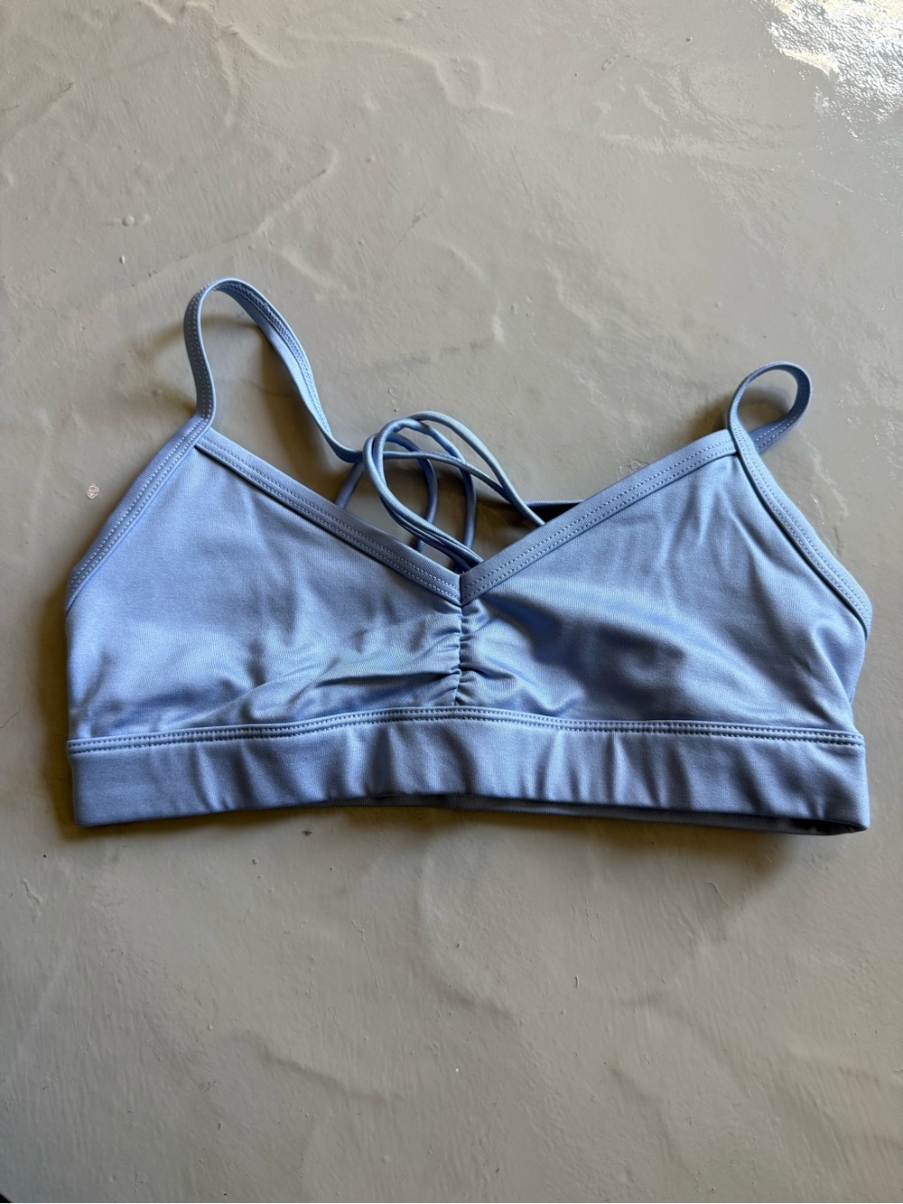 ALO Yoga Sunny Strappy Sports Bra in Periwinkle Blue